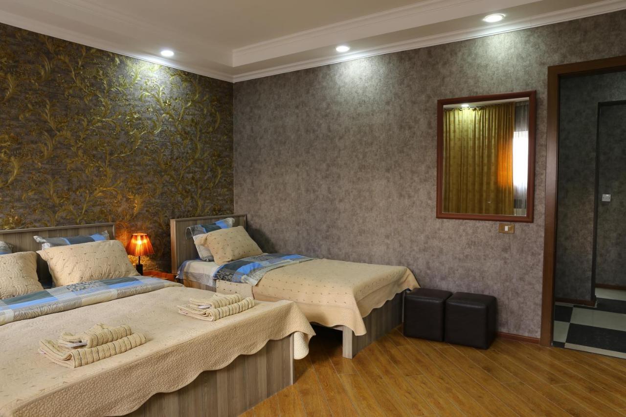 Dkd-Bridge Hotel Tbiliszi Kültér fotó