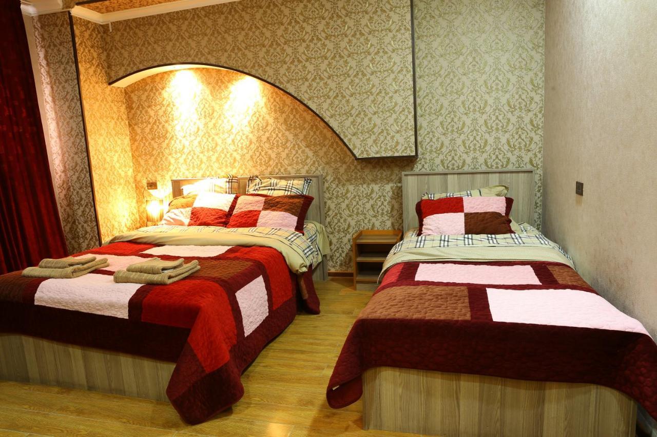 Dkd-Bridge Hotel Tbiliszi Kültér fotó